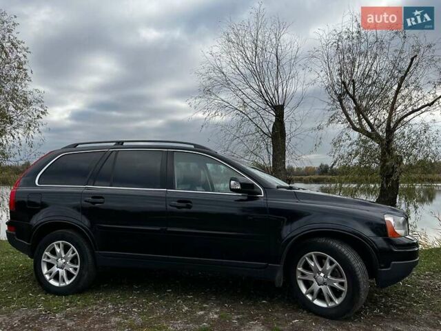 Черный Вольво ХС90, объемом двигателя 2.4 л и пробегом 295 тыс. км за 15659 $, фото 1 на Automoto.ua