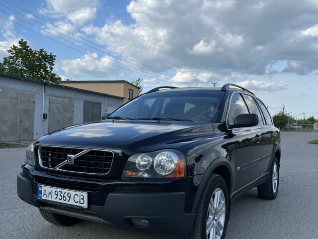 Чорний Вольво ХС90, об'ємом двигуна 2.5 л та пробігом 325 тис. км за 11000 $, фото 1 на Automoto.ua