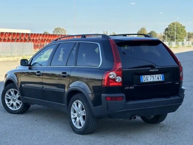 Черный Вольво ХС90, объемом двигателя 0 л и пробегом 274 тыс. км за 3500 $, фото 1 на Automoto.ua