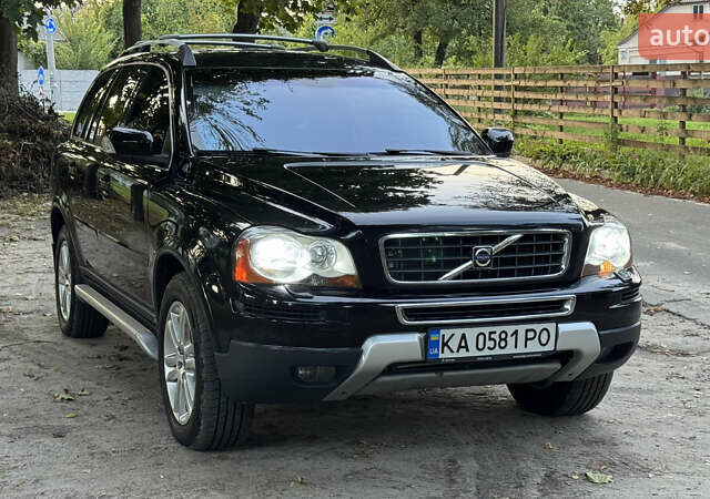 Чорний Вольво ХС90, об'ємом двигуна 2.52 л та пробігом 268 тис. км за 10300 $, фото 1 на Automoto.ua