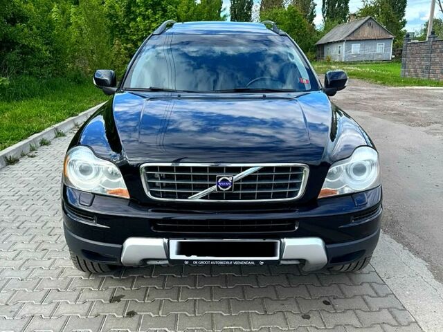 Чорний Вольво ХС90, об'ємом двигуна 2.4 л та пробігом 320 тис. км за 7300 $, фото 1 на Automoto.ua