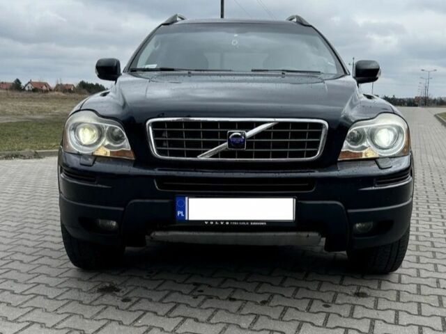 Чорний Вольво ХС90, об'ємом двигуна 2.4 л та пробігом 180 тис. км за 2750 $, фото 1 на Automoto.ua