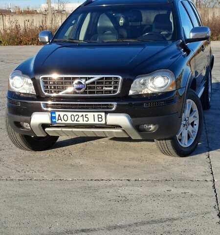 Черный Вольво ХС90, объемом двигателя 2.4 л и пробегом 305 тыс. км за 18000 $, фото 1 на Automoto.ua