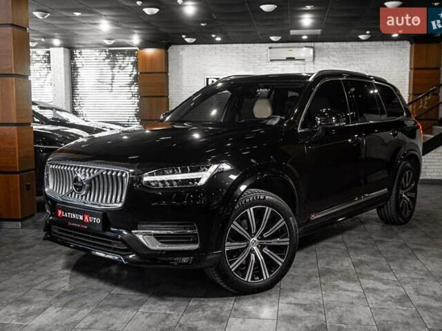 Чорний Вольво ХС90, об'ємом двигуна 1.97 л та пробігом 135 тис. км за 49900 $, фото 1 на Automoto.ua