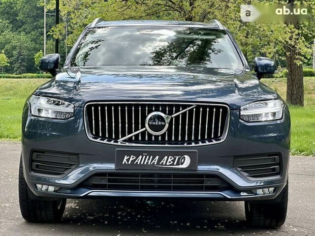 Вольво ХС90, объемом двигателя 2 л и пробегом 51 тыс. км за 45888 $, фото 1 на Automoto.ua