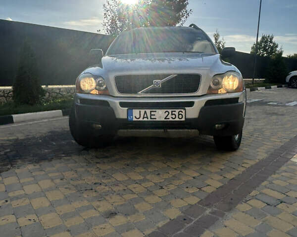 Сірий Вольво ХС90, об'ємом двигуна 2.4 л та пробігом 308 тис. км за 6200 $, фото 1 на Automoto.ua