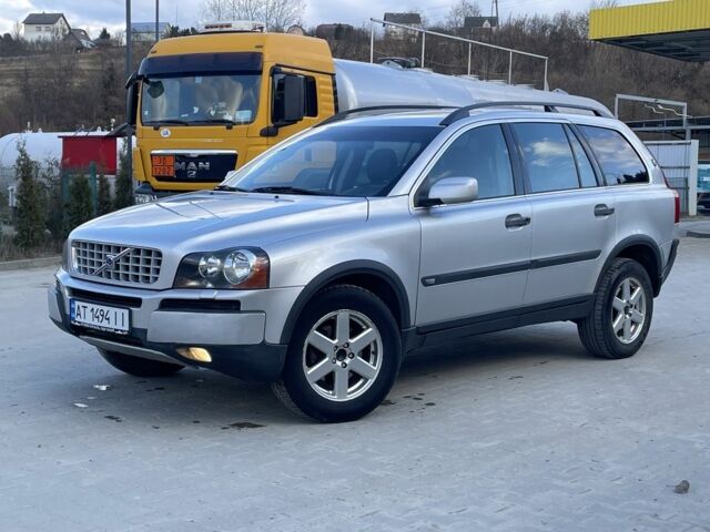 Серый Вольво ХС90, объемом двигателя 2.4 л и пробегом 350 тыс. км за 7000 $, фото 1 на Automoto.ua