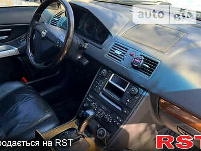 Серый Вольво ХС90, объемом двигателя 2.9 л и пробегом 315 тыс. км за 4999 $, фото 1 на Automoto.ua