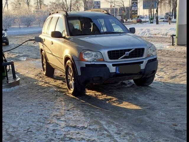 Сірий Вольво ХС90, об'ємом двигуна 2.4 л та пробігом 355 тис. км за 6350 $, фото 1 на Automoto.ua