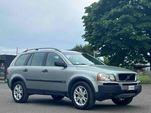 Вольво ХС90 2004 в Славуте на Automoto.ua Серый Вольво ХС90, объемом двигателя 2.4 л и пробегом 230 тыс. км за 6683 $, фото 1 на Automoto.ua