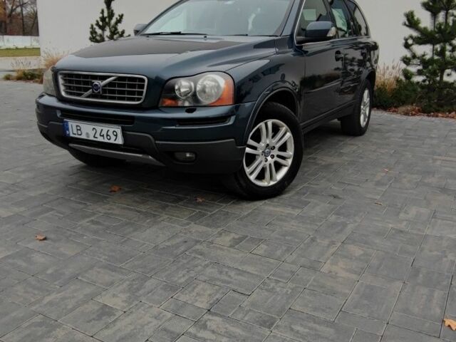 Серый Вольво ХС90, объемом двигателя 2.4 л и пробегом 270 тыс. км за 3900 $, фото 1 на Automoto.ua