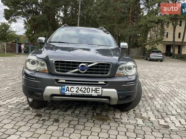 Серый Вольво ХС90, объемом двигателя 3.19 л и пробегом 288 тыс. км за 10300 $, фото 1 на Automoto.ua