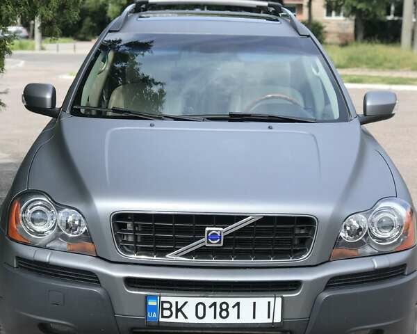Сірий Вольво ХС90, об'ємом двигуна 3.2 л та пробігом 257 тис. км за 11900 $, фото 1 на Automoto.ua