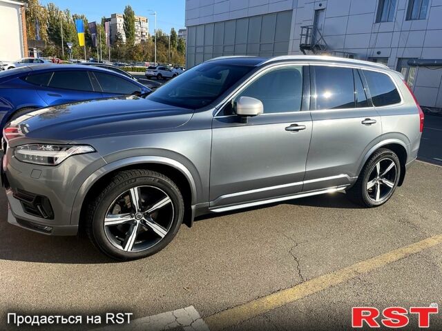 Серый Вольво ХС90, объемом двигателя 2 л и пробегом 165 тыс. км за 31500 $, фото 1 на Automoto.ua