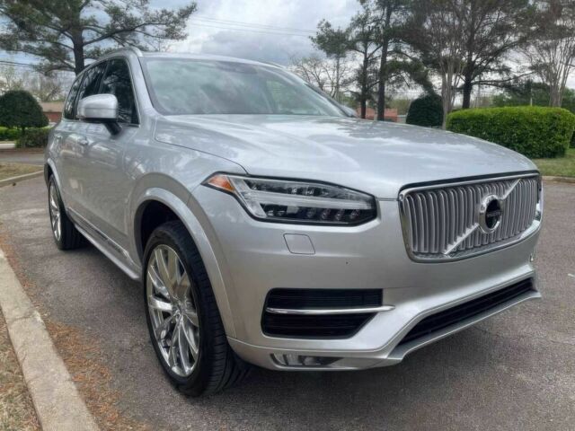 Серый Вольво ХС90, объемом двигателя 2 л и пробегом 88 тыс. км за 11500 $, фото 1 на Automoto.ua