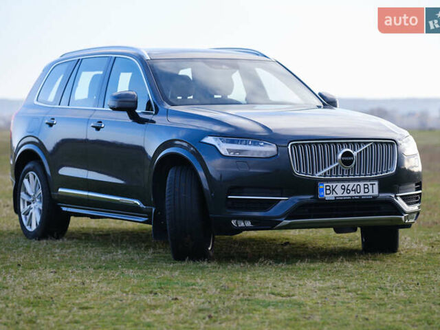 Сірий Вольво ХС90, об'ємом двигуна 1.97 л та пробігом 72 тис. км за 34000 $, фото 1 на Automoto.ua