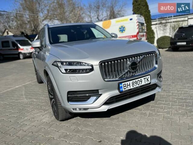 Серый Вольво ХС90, объемом двигателя 1.97 л и пробегом 6 тыс. км за 66000 $, фото 1 на Automoto.ua