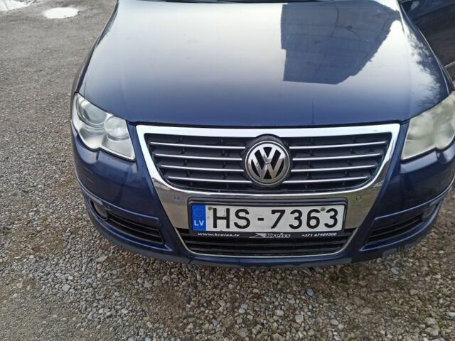 Синий Вольво ХС90, объемом двигателя 2 л и пробегом 296 тыс. км за 2999 $, фото 1 на Automoto.ua