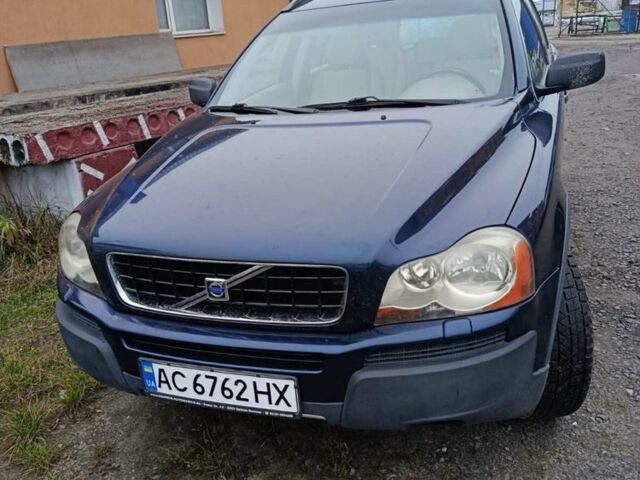 Синий Вольво ХС90, объемом двигателя 2.4 л и пробегом 270 тыс. км за 6400 $, фото 1 на Automoto.ua