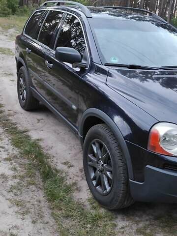 Синий Вольво ХС90, объемом двигателя 2.4 л и пробегом 458 тыс. км за 10500 $, фото 1 на Automoto.ua