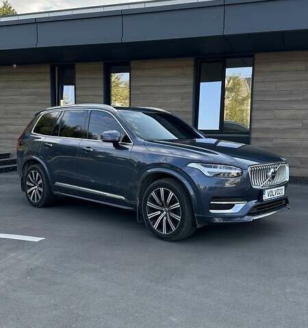 Синий Вольво ХС90, объемом двигателя 1.97 л и пробегом 160 тыс. км за 39000 $, фото 1 на Automoto.ua