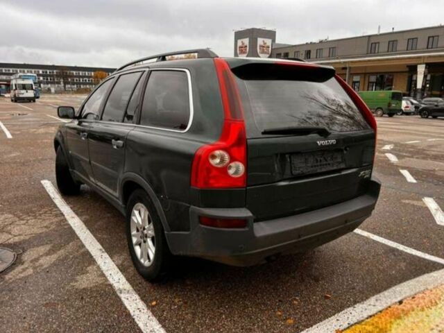 Зеленый Вольво ХС90, объемом двигателя 2.4 л и пробегом 300 тыс. км за 5700 $, фото 1 на Automoto.ua