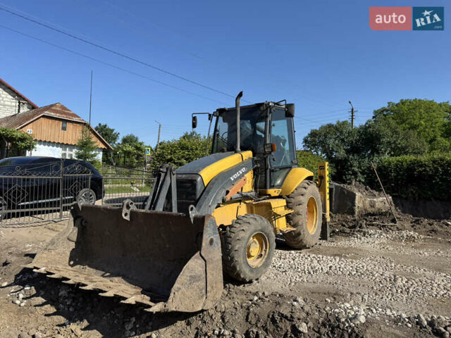 Жовтий Вольво BL 61B, об'ємом двигуна 4.4 л та пробігом 3 тис. км за 29999 $, фото 1 на Automoto.ua