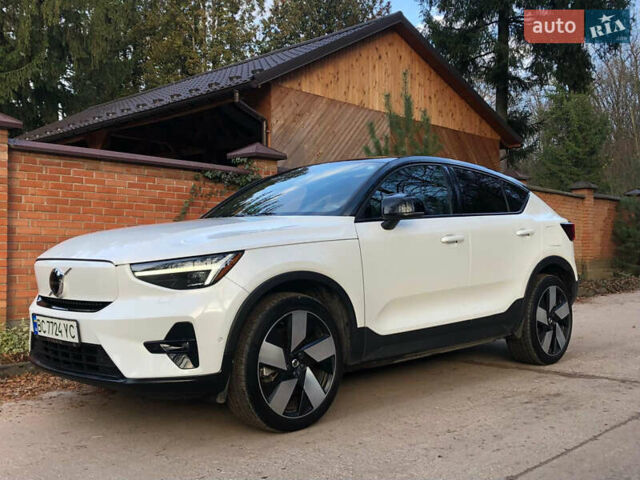 Белый Вольво C40 Recharge, объемом двигателя 0 л и пробегом 72 тыс. км за 29700 $, фото 1 на Automoto.ua