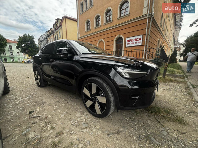 Черный Вольво C40 Recharge, объемом двигателя 0 л и пробегом 50 тыс. км за 28500 $, фото 1 на Automoto.ua