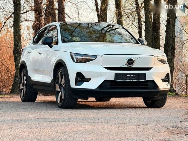 Вольво C40 Recharge, объемом двигателя 0 л и пробегом 17 тыс. км за 45500 $, фото 1 на Automoto.ua