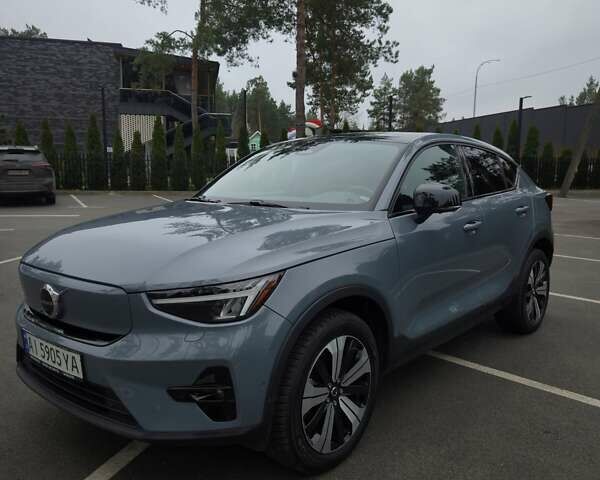 Сірий Вольво C40 Recharge, об'ємом двигуна 0 л та пробігом 68 тис. км за 27900 $, фото 1 на Automoto.ua