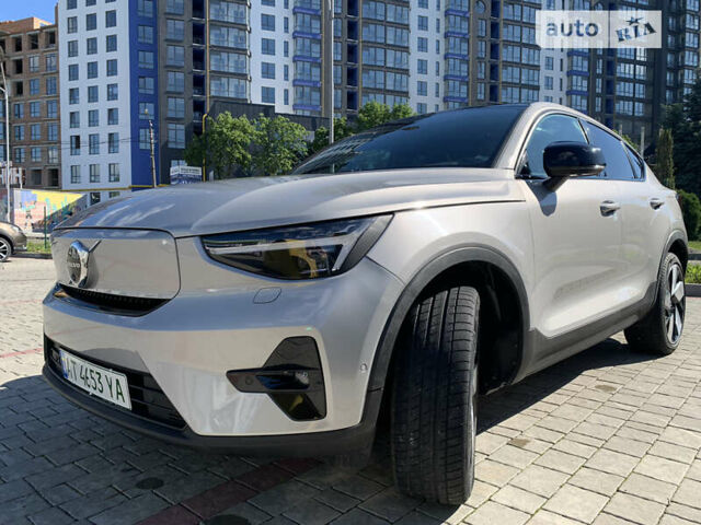 Серый Вольво C40 Recharge, объемом двигателя 0 л и пробегом 12 тыс. км за 36500 $, фото 1 на Automoto.ua