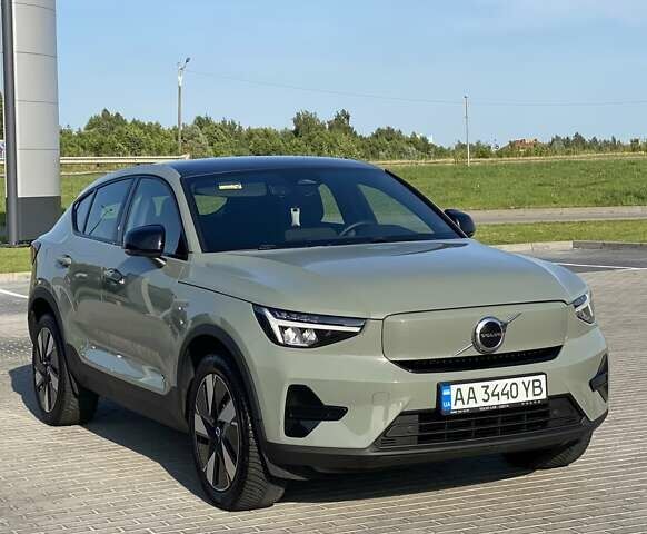Зеленый Вольво C40 Recharge, объемом двигателя 0 л и пробегом 32 тыс. км за 49204 $, фото 1 на Automoto.ua