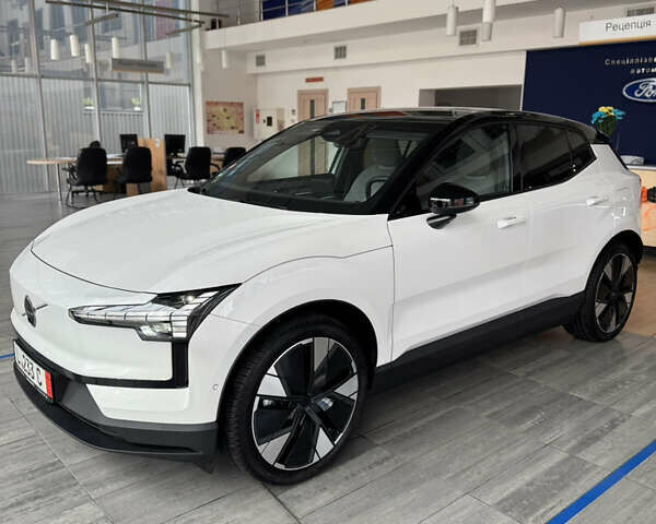 Белый Вольво EX30, объемом двигателя 0 л и пробегом 5 тыс. км за 36500 $, фото 1 на Automoto.ua