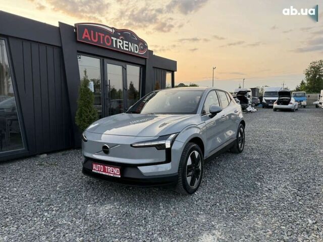 Вольво EX30, объемом двигателя 0 л и пробегом 13 тыс. км за 29350 $, фото 1 на Automoto.ua