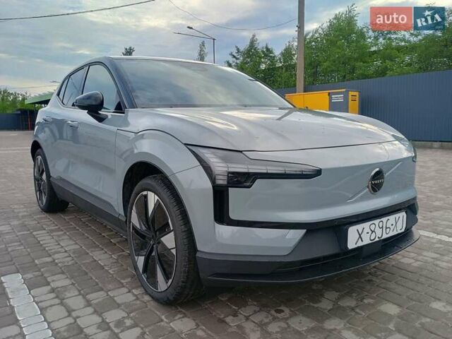 Вольво EX30, об'ємом двигуна 0 л та пробігом 7 тис. км за 30474 $, фото 1 на Automoto.ua