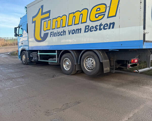 Синій Вольво F12, об'ємом двигуна 12.1 л та пробігом 1 тис. км за 25500 $, фото 1 на Automoto.ua