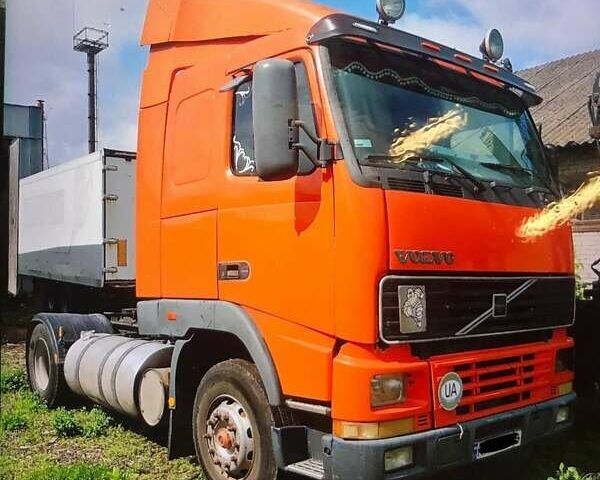 Помаранчевий Вольво F12, об'ємом двигуна 3.7 л та пробігом 500 тис. км за 4500 $, фото 1 на Automoto.ua