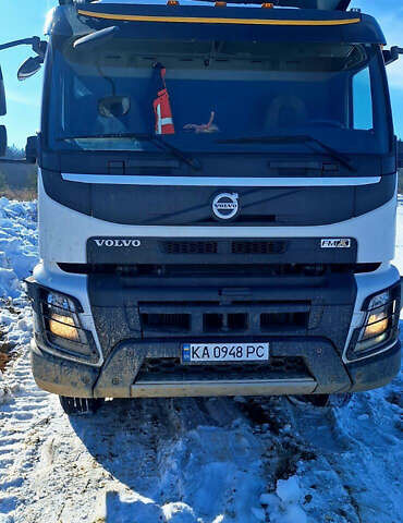 Білий Вольво FMX 13, об'ємом двигуна 0 л та пробігом 307 тис. км за 84999 $, фото 1 на Automoto.ua