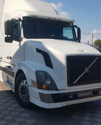 Вольво VNL 630, объемом двигателя 0 л и пробегом 980 тыс. км за 13600 $, фото 1 на Automoto.ua