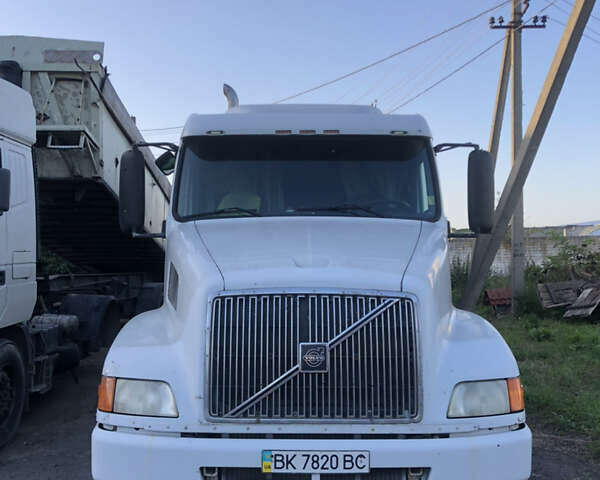 Вольво VNL 670, объемом двигателя 0 л и пробегом 1 тыс. км за 15000 $, фото 1 на Automoto.ua