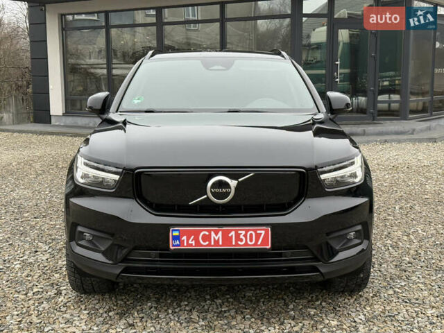 Черный Вольво XC40 Recharge, объемом двигателя 0 л и пробегом 140 тыс. км за 24200 $, фото 1 на Automoto.ua