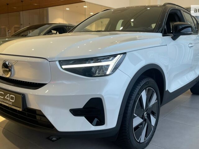 Вольво XC40 Recharge, объемом двигателя 0 л и пробегом 0 тыс. км за 47346 $, фото 1 на Automoto.ua