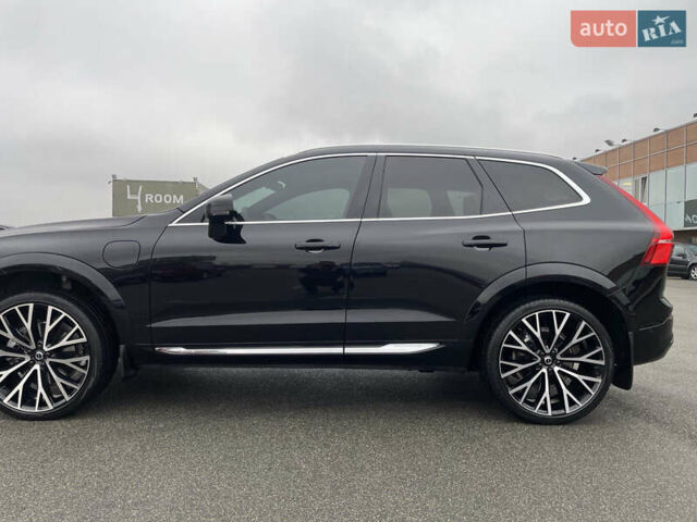Вольво XC60 Recharge, объемом двигателя 1.97 л и пробегом 40 тыс. км за 49000 $, фото 1 на Automoto.ua