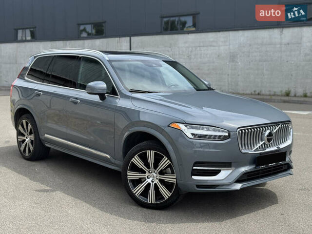 Вольво XC90 Recharge, объемом двигателя 1.97 л и пробегом 58 тыс. км за 61900 $, фото 1 на Automoto.ua