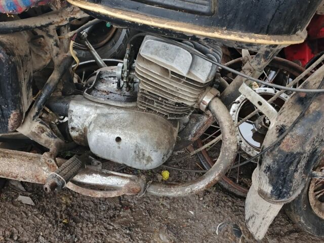 Восход Другая 1984 в Кельменцах на Automoto.ua Восход Другая, объемом двигателя 0.16 л и пробегом 0 тыс. км за 131 $, фото 1 на Automoto.ua