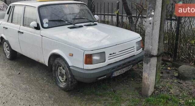 Белый Вартбург 1.3, объемом двигателя 1.3 л и пробегом 100 тыс. км за 500 $, фото 1 на Automoto.ua
