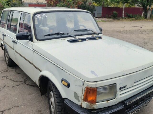 Белый Вартбург 1.3, объемом двигателя 1.3 л и пробегом 25 тыс. км за 715 $, фото 1 на Automoto.ua