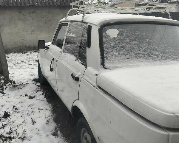 Белый Вартбург 1300, объемом двигателя 1.3 л и пробегом 40 тыс. км за 165 $, фото 1 на Automoto.ua