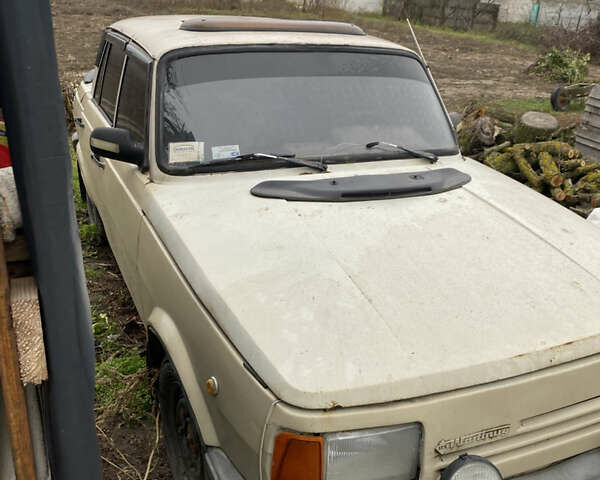 Бежевий Вартбург 1300, об'ємом двигуна 1.3 л та пробігом 80 тис. км за 425 $, фото 1 на Automoto.ua